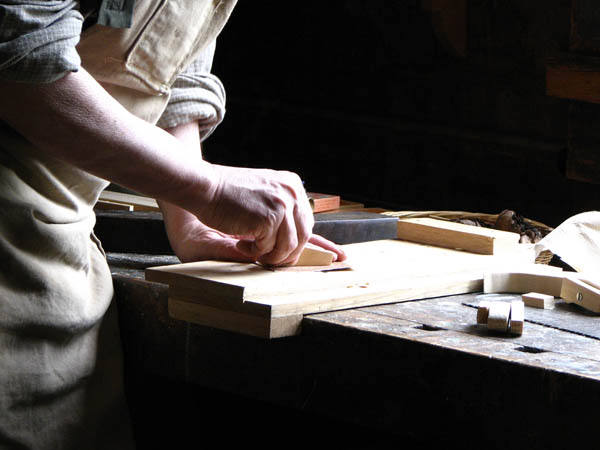 Nuestra <strong>carpintería de madera en  Cabanillas</strong> es una empresa de <strong>herencia familiar</strong>, por lo que  contamos con gran <strong>experiencia </strong>en la profesión.